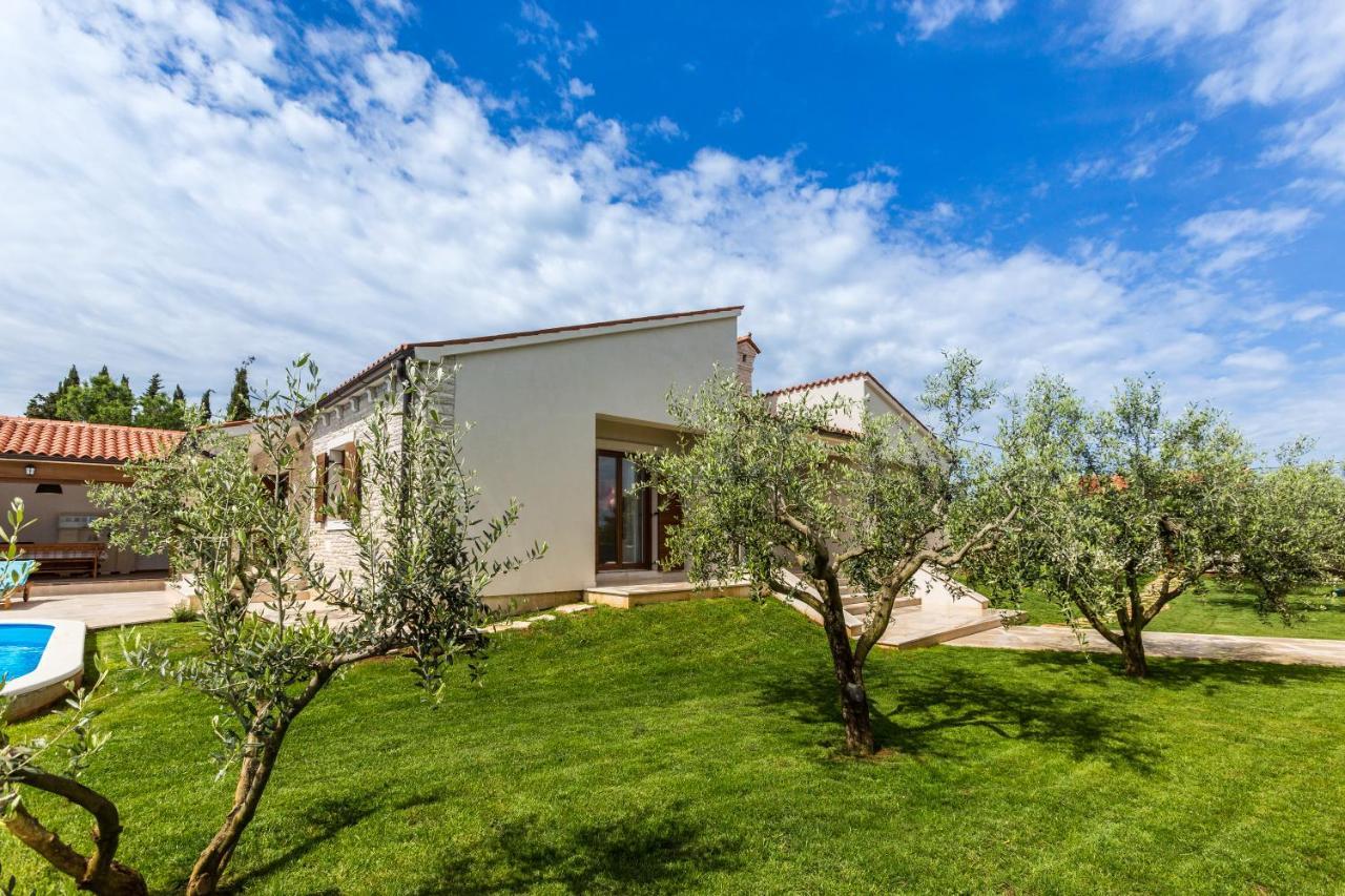 Villa Vignola Kavran Екстериор снимка