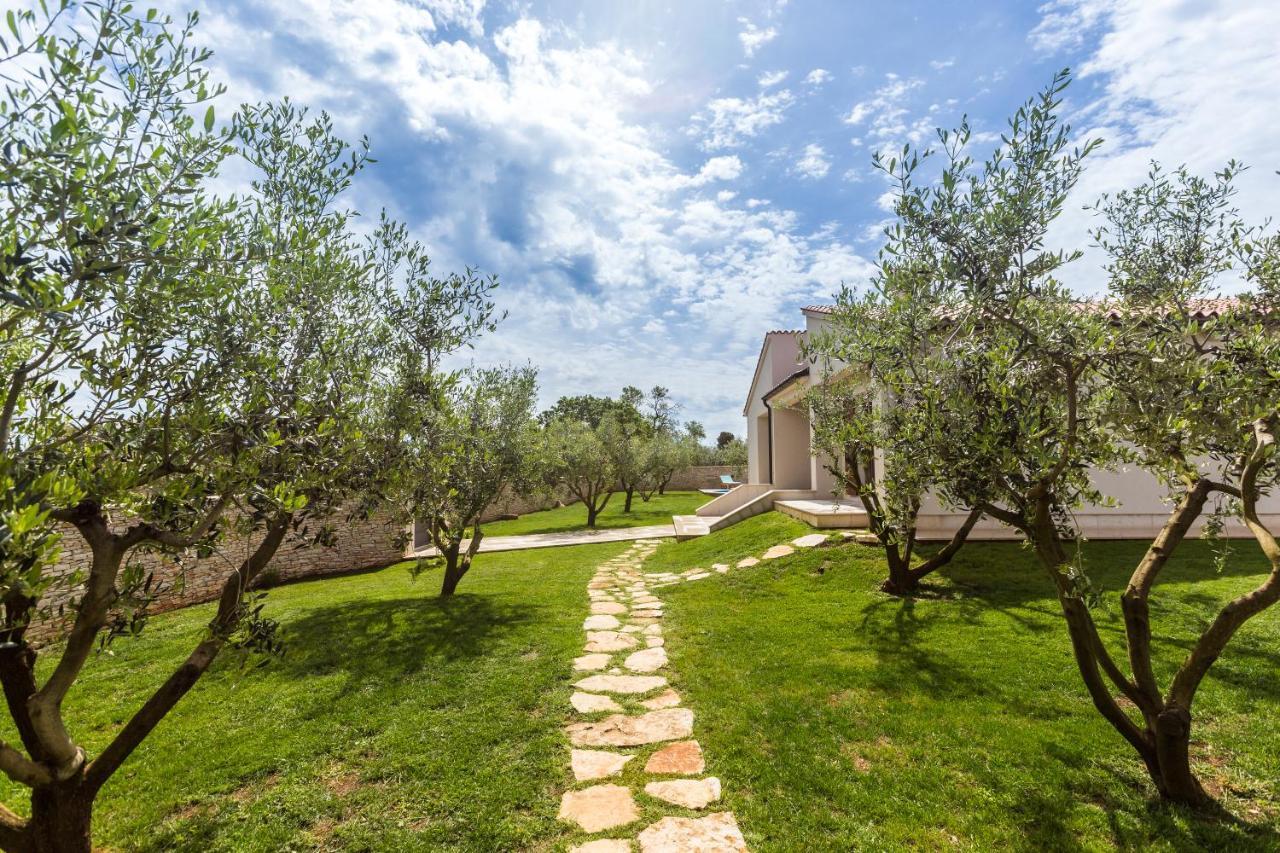 Villa Vignola Kavran Екстериор снимка