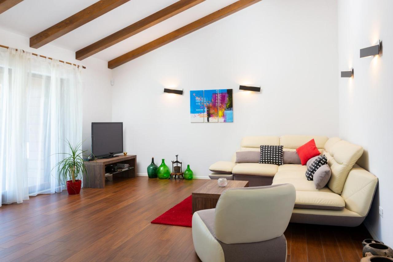 Villa Vignola Kavran Екстериор снимка